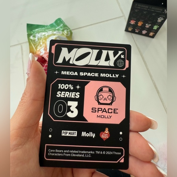 Mega Space Molly Series 3 OPEN BOX Tenderheart Bear - Picture 9 of 9